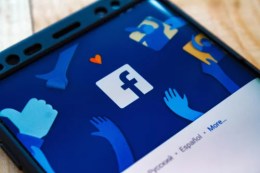 social media algorithms for law firms